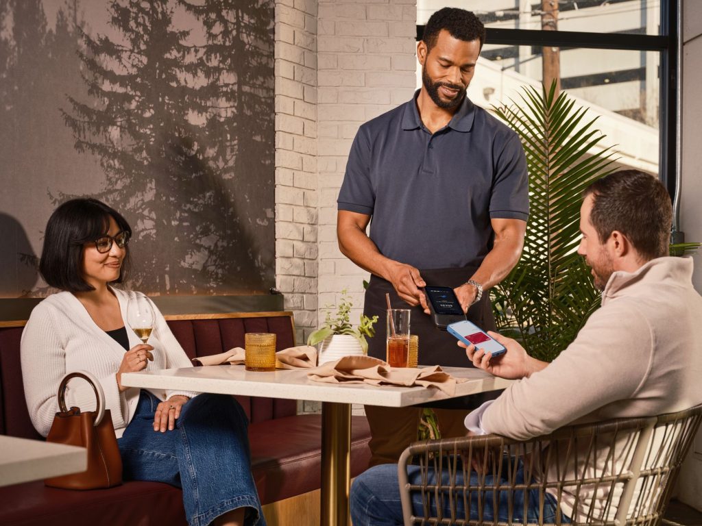 Stoßzeiten im Restaurant meistern: 7 Handgriffe für das Servicepersonal